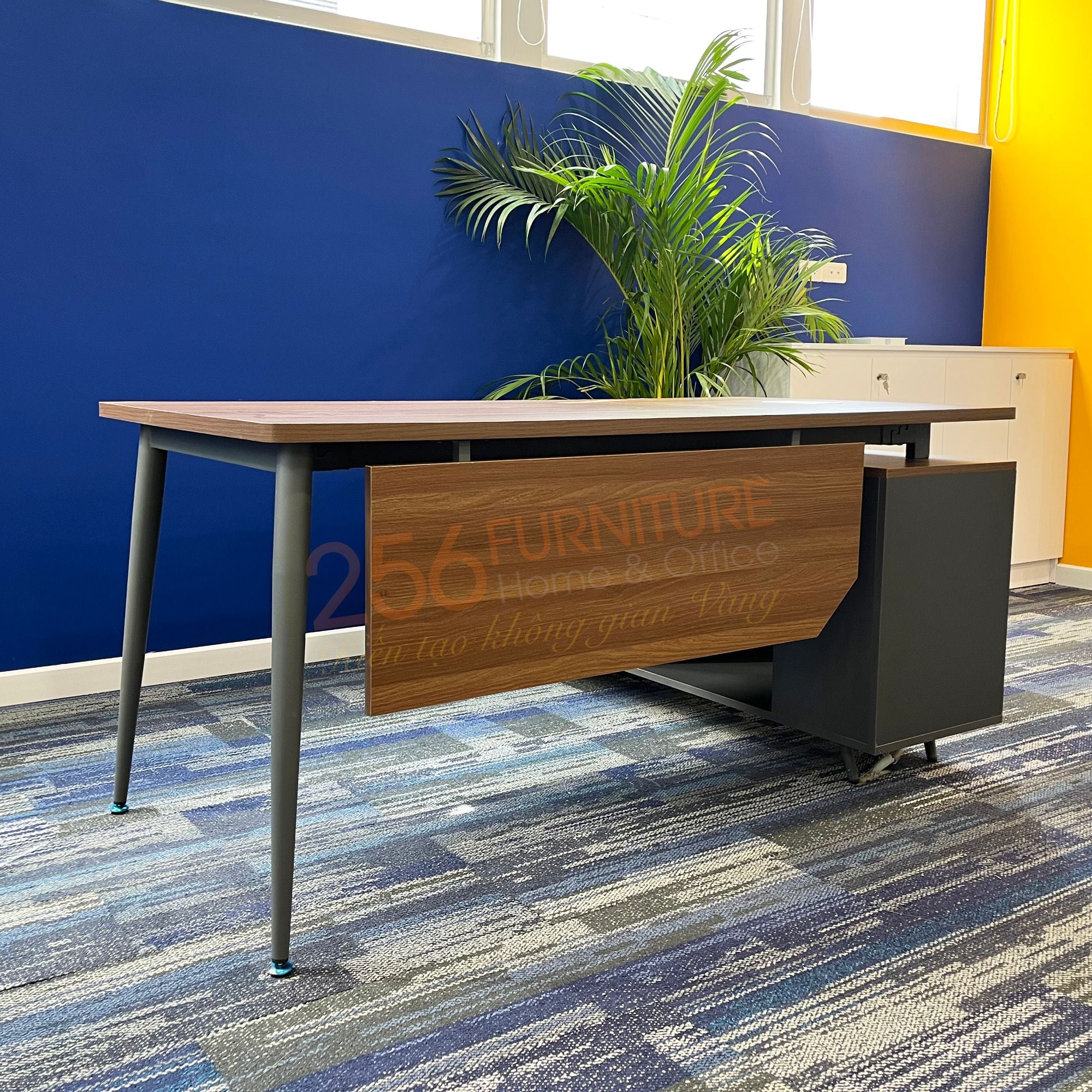  Bàn Trưởng Phòng BTP426 