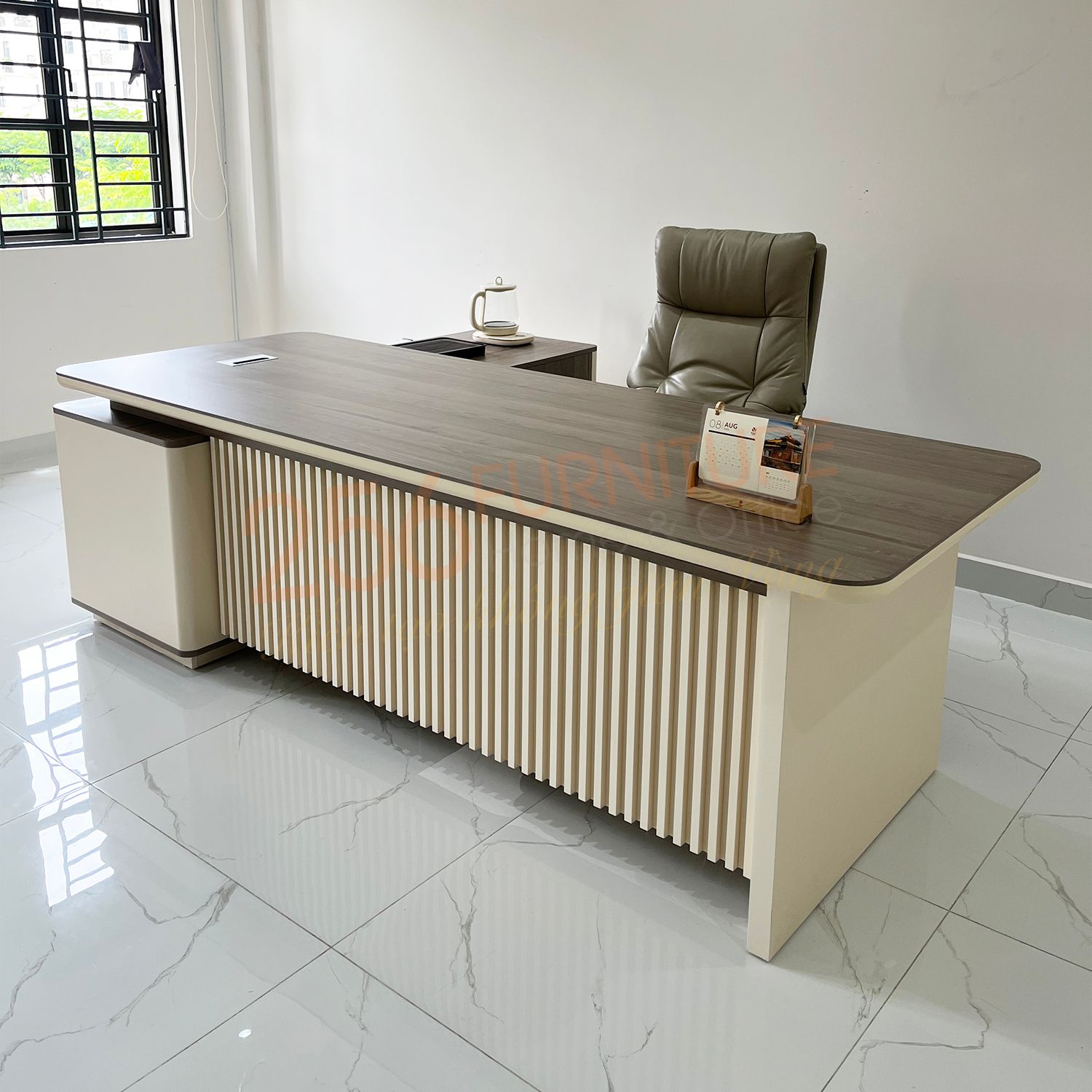  Bàn Giám Đốc BGĐ2016-CG131 