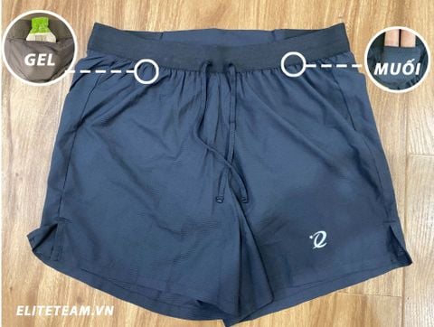 Quần chạy bộ màu đen có lót