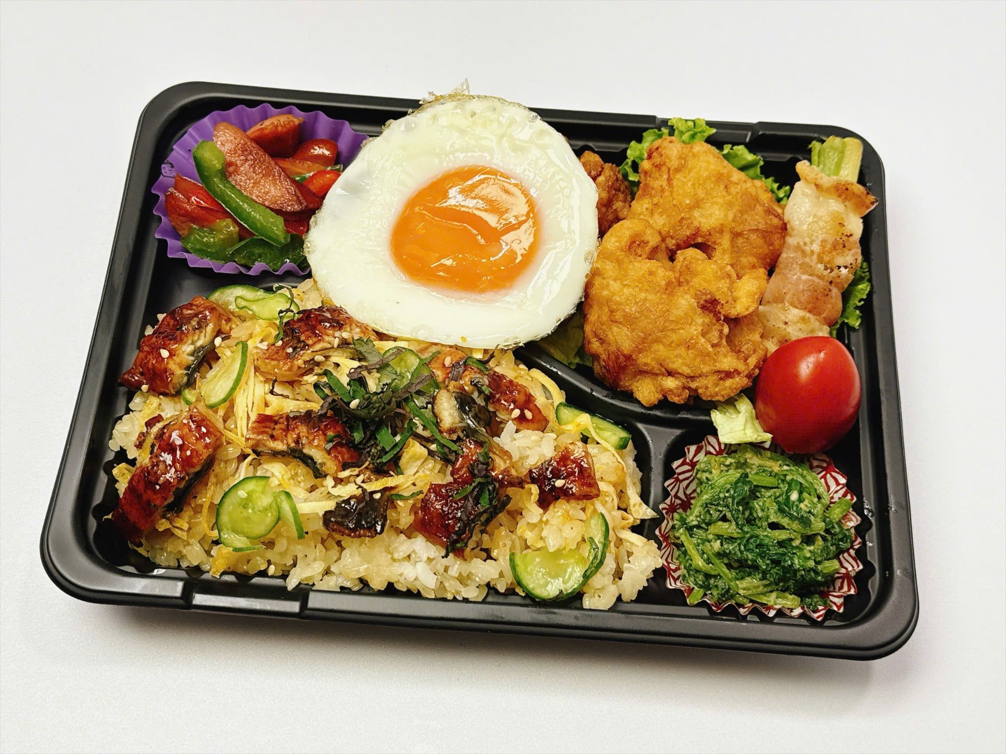  10月15日（木）：秋祭り！『鰻と玉子のさっぱり混ぜごはん』「香味！鶏の唐揚げチキン」   (カラメルポップコーン付) 