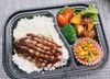  05月26日（火）： 元気もりもり！！『 粗挽き肉ハンバーグステーキ！』BBQソース （カラメルポップコーン付） 