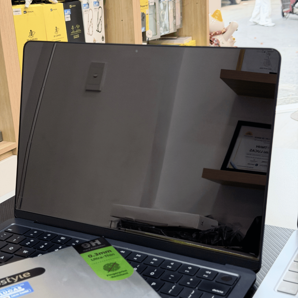 Miếng Dán Cường Lực MacBook Innostyle CrystalGuard Tempered Glass – TG-HQ