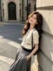  Áo CDG ngắn tay kem viền đỏ Burgundy 