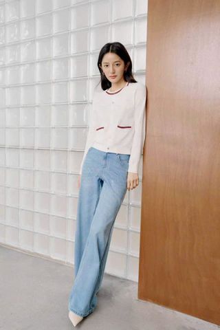 Áo CDG trắng cổ tròn dệt họa tiết – Cotton pha Silk 