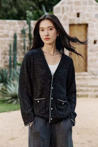  Áo CDG Cổ V Đen Viền Ánh Kim 