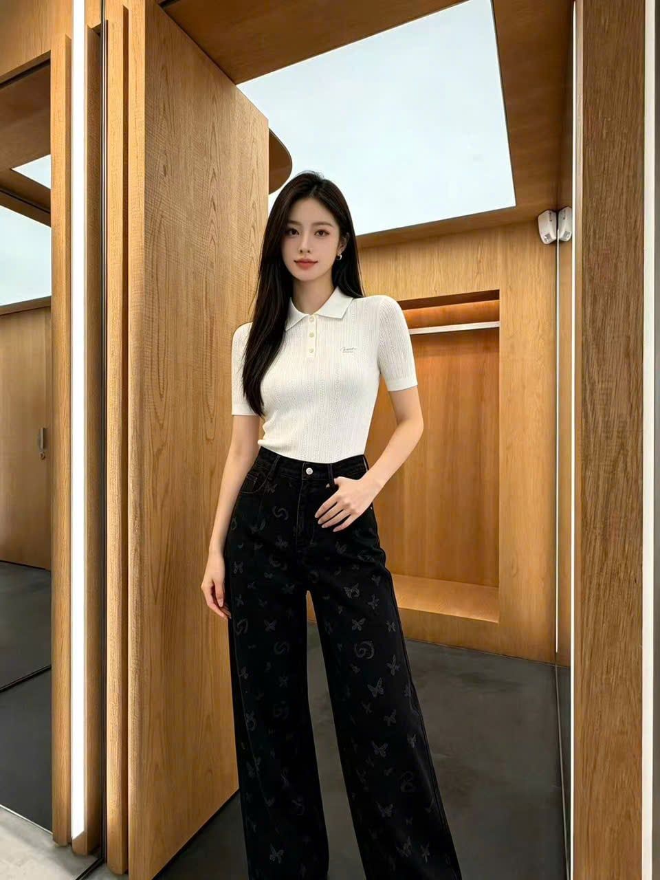  1.Quần jean Giấy đen - hoạ tiết 