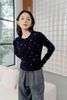  Áo CDG cổ tròn xanh Navy hoa nhí 