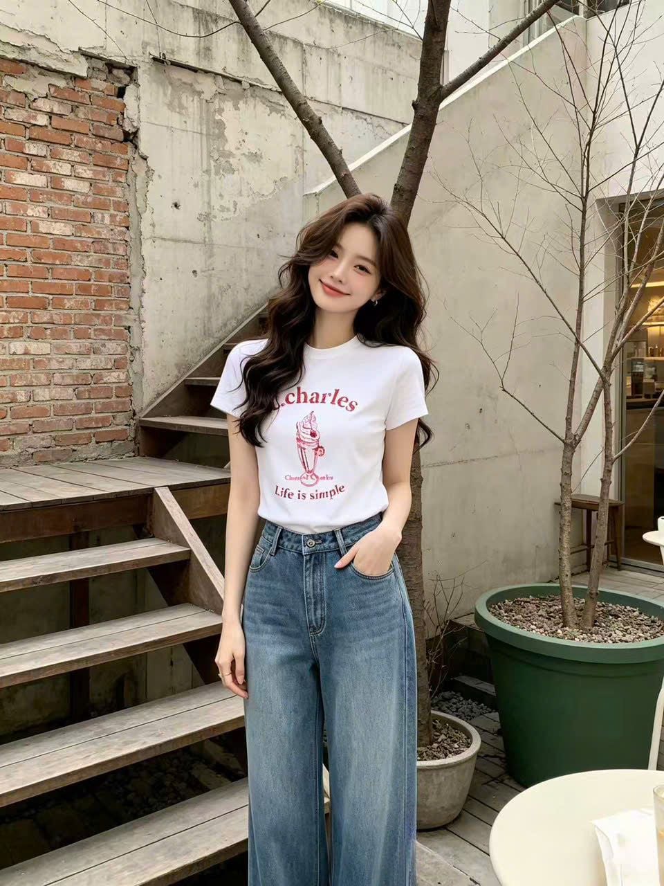  Áo T-shirt Trắng in hình ly kem chữ đỏ 
