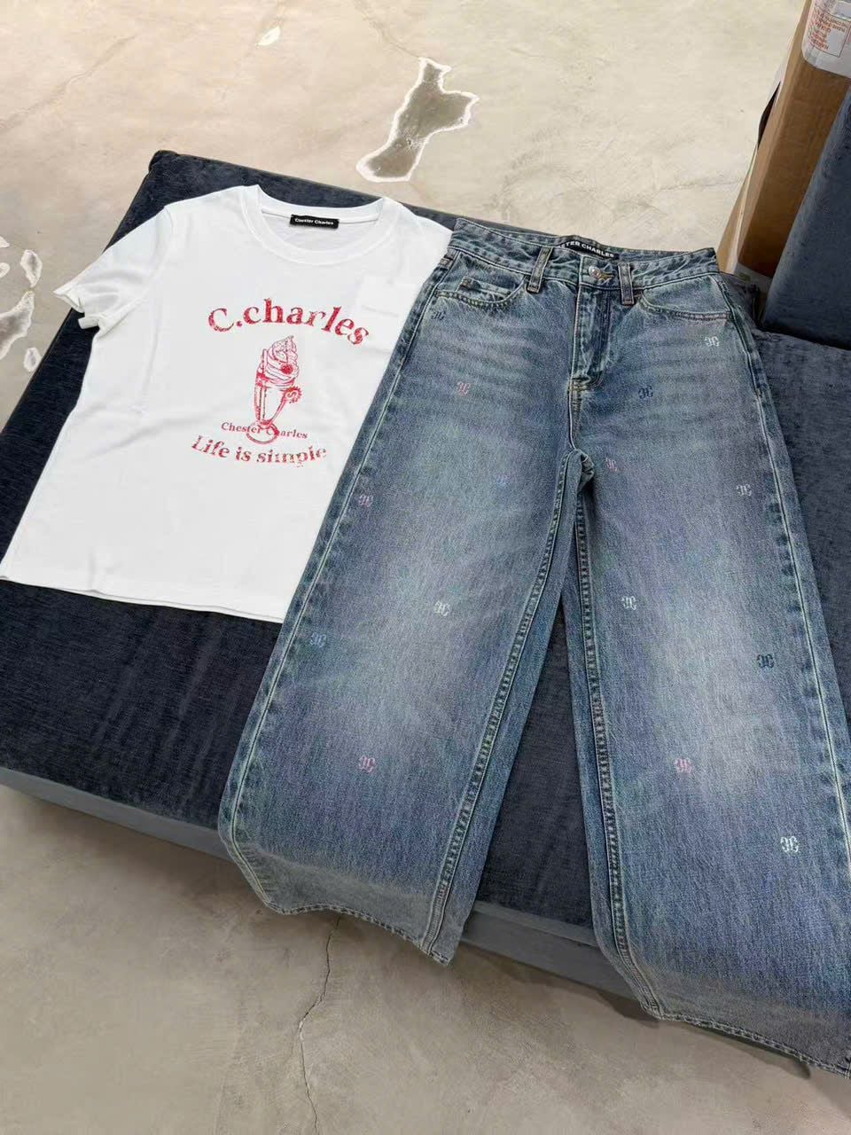  Áo T-shirt Trắng in hình ly kem chữ đỏ 