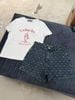  Áo T-shirt Trắng in hình ly kem chữ đỏ 