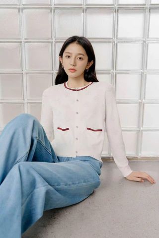  Áo CDG trắng cổ tròn dệt họa tiết – Cotton pha Silk 