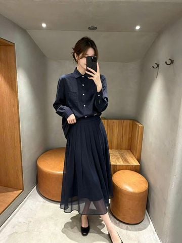  1.Chân váy lụa tơ tằm xếp ly màu navy đậm 