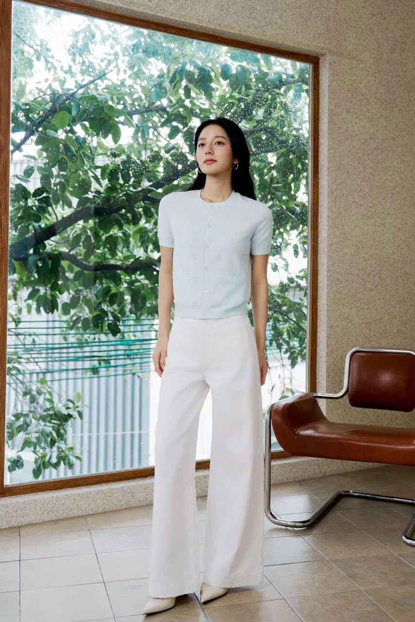  Áo CDG ngắn tay xanh pastel họa tiết chìm 