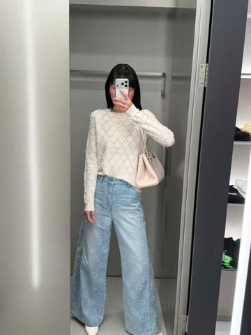  Quần Jeans Xanh Wash Monogram Logo CC 