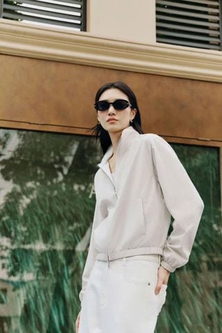  Áo Khoác Vải Gió Cổ Cao Khóa Kéo 