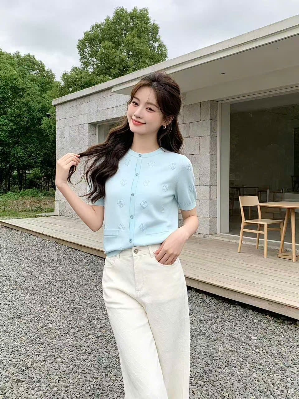  Áo CDG ngắn tay xanh pastel họa tiết chìm 