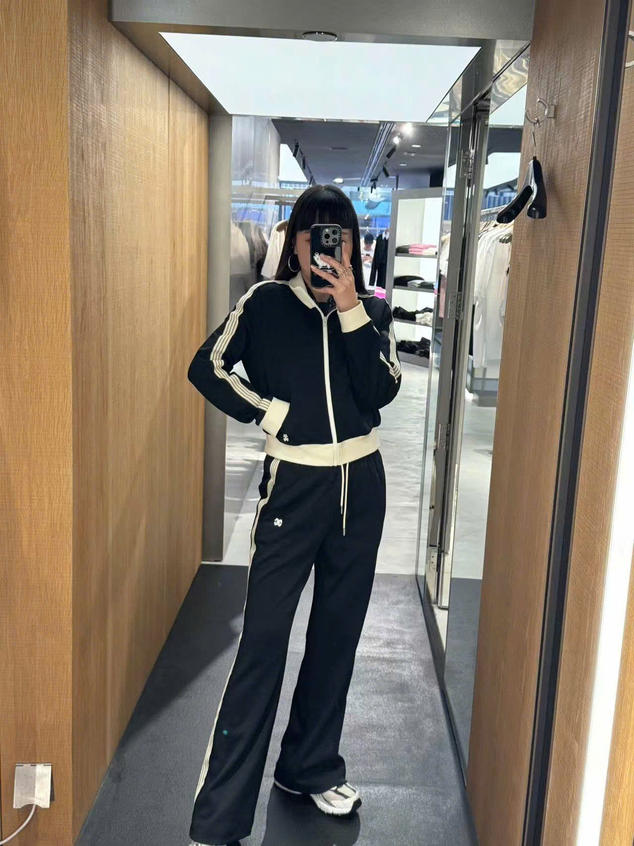  Bộ Áo khoác nỉ - 3 sọc và quần nỉ đen sọc trắng set 