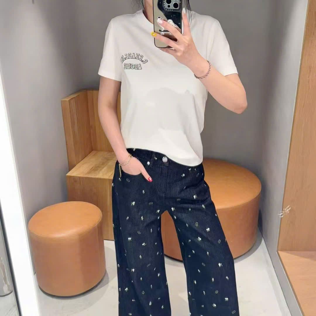  Quần jean đen - hoa 