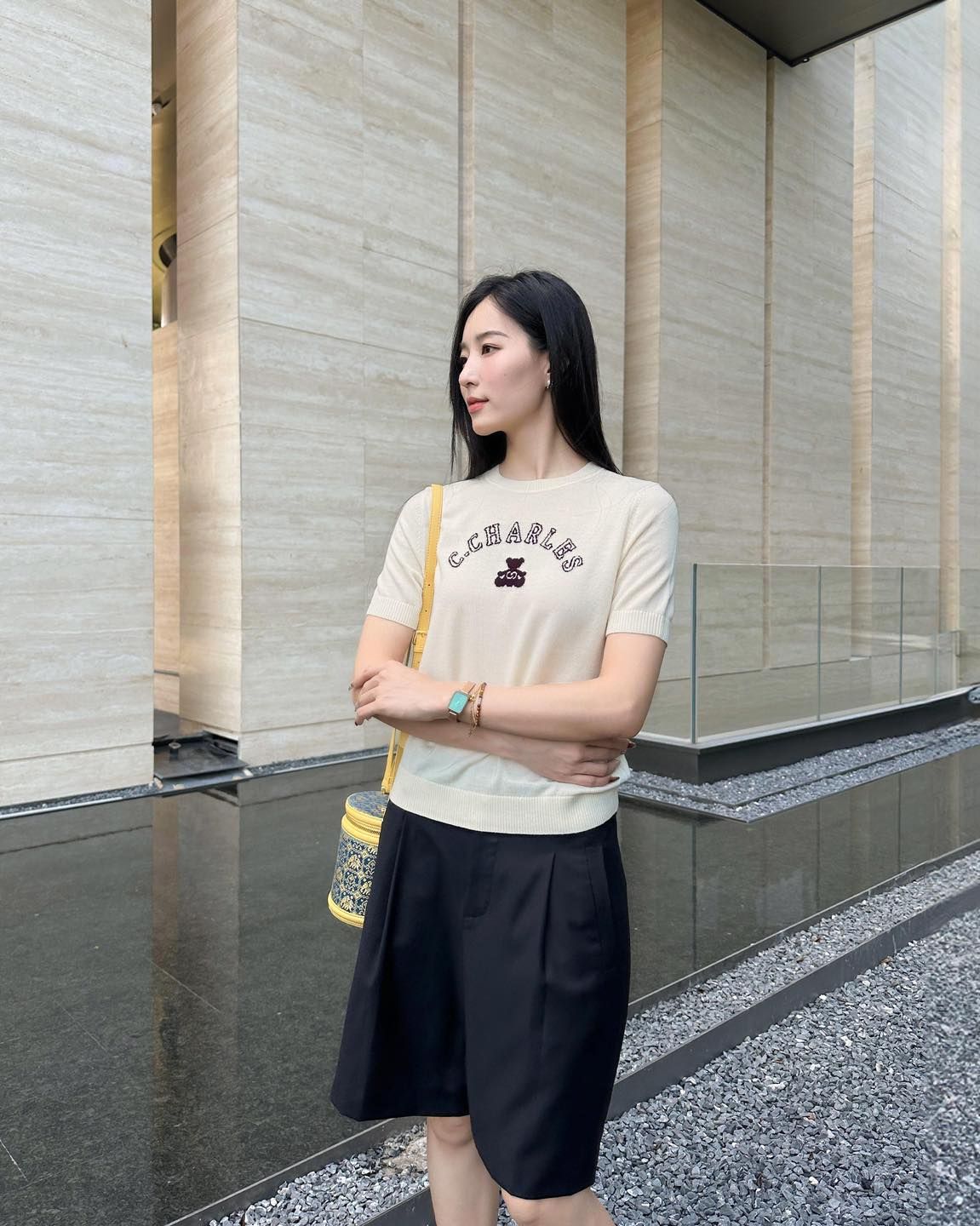  Áo C.Charles gấu đen - bo gấu 