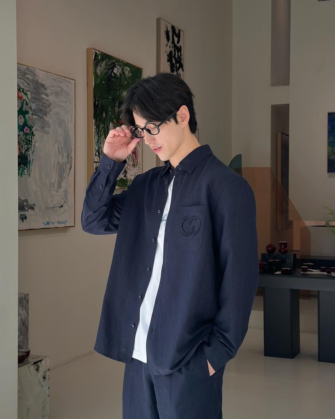  Bộ Áo sơ mi và quần dài xanh tím Nam- logo 1 bên set 