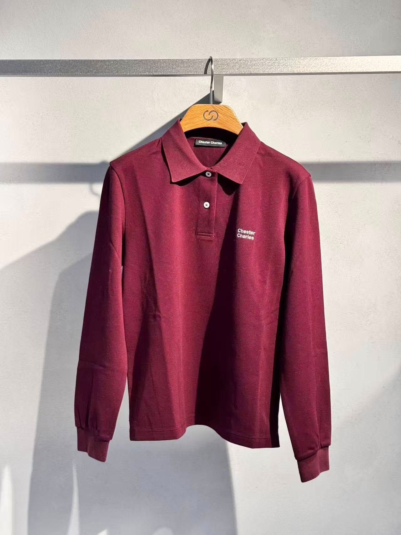  Áo polo đỏ dài tay, chữ nhỏ 1 bên ngực 