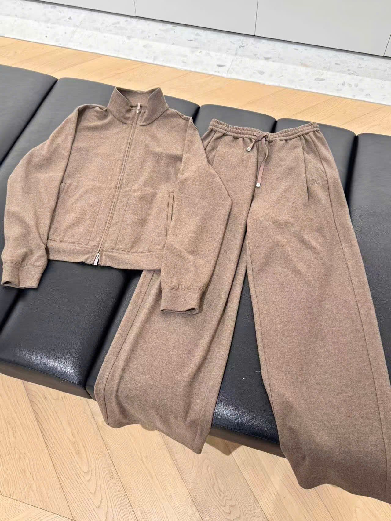  Quần len NÂU ,cạp chun dây rút (SET) 