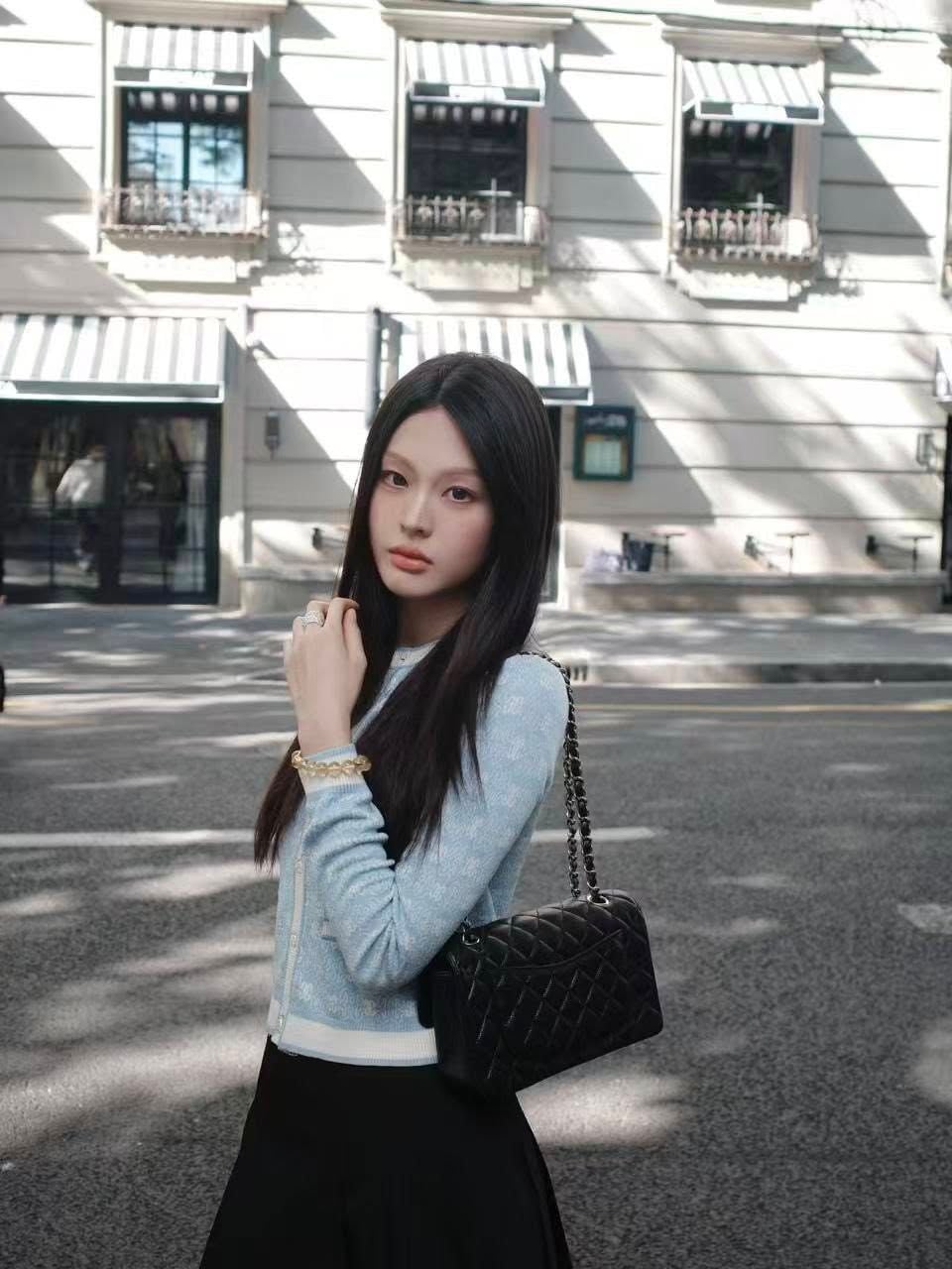  Áo CDG xanh biển full logo, viền trắng 