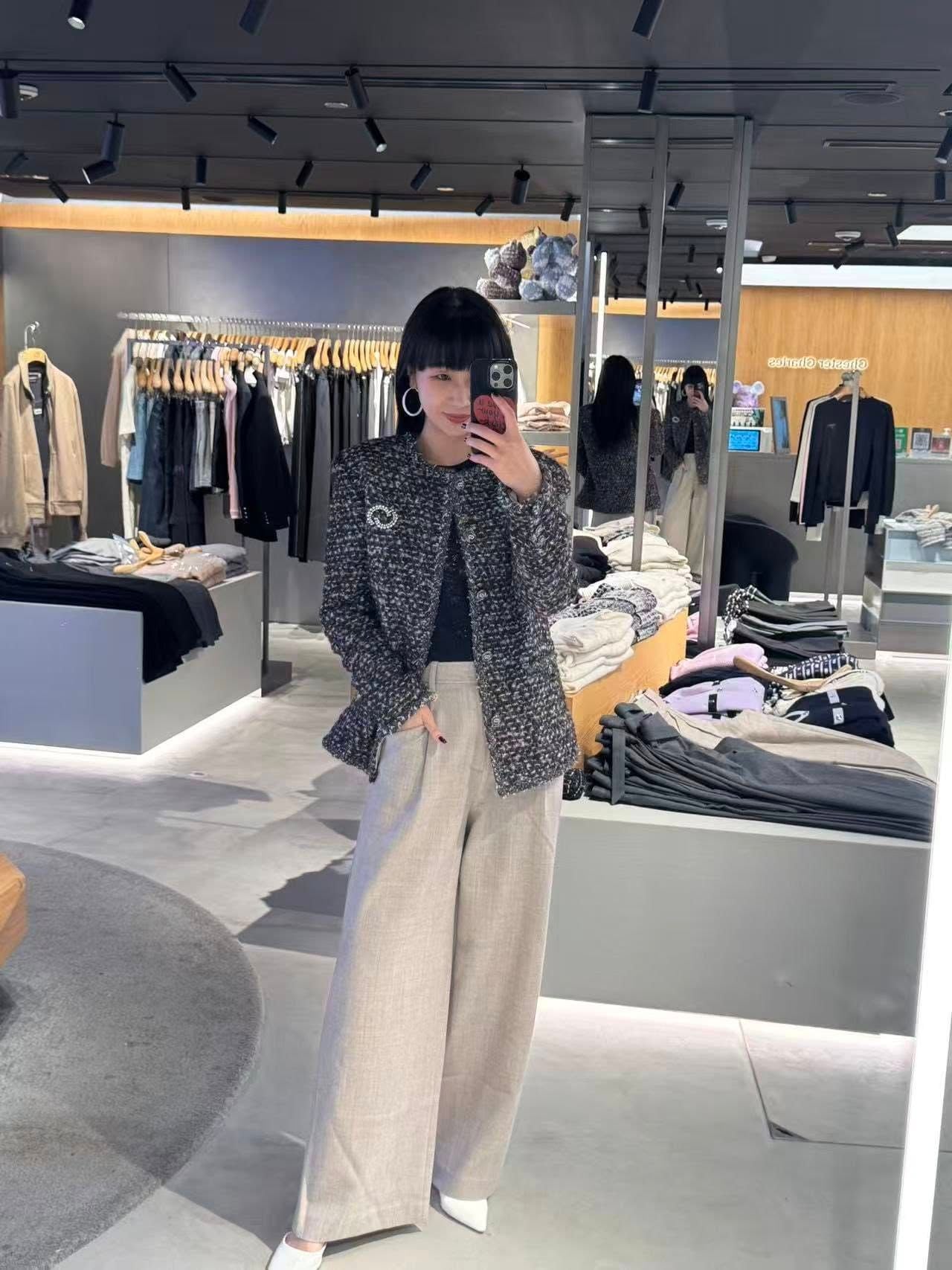  Quần vải màu beige new ss 