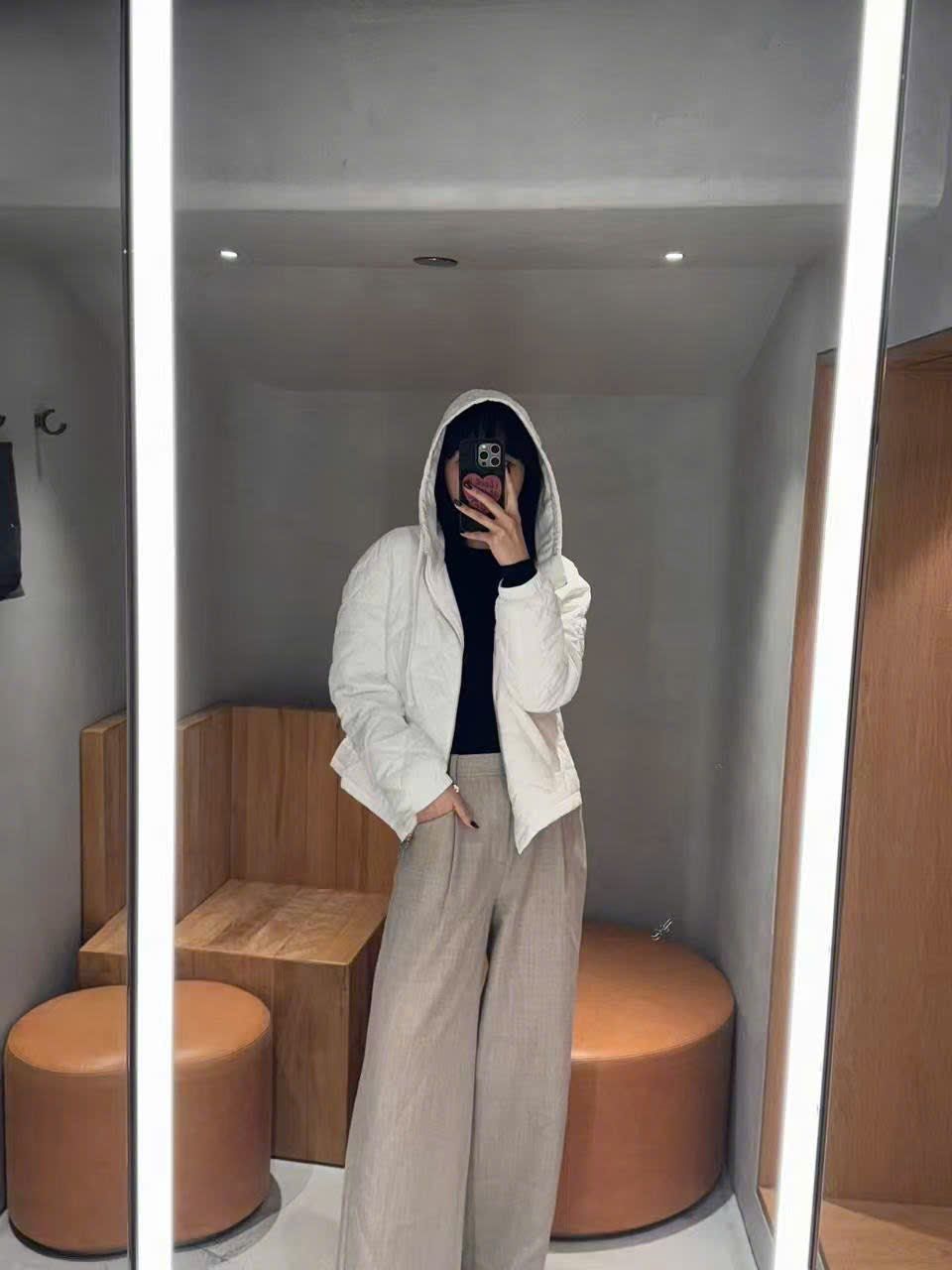  Quần vải màu beige new ss 