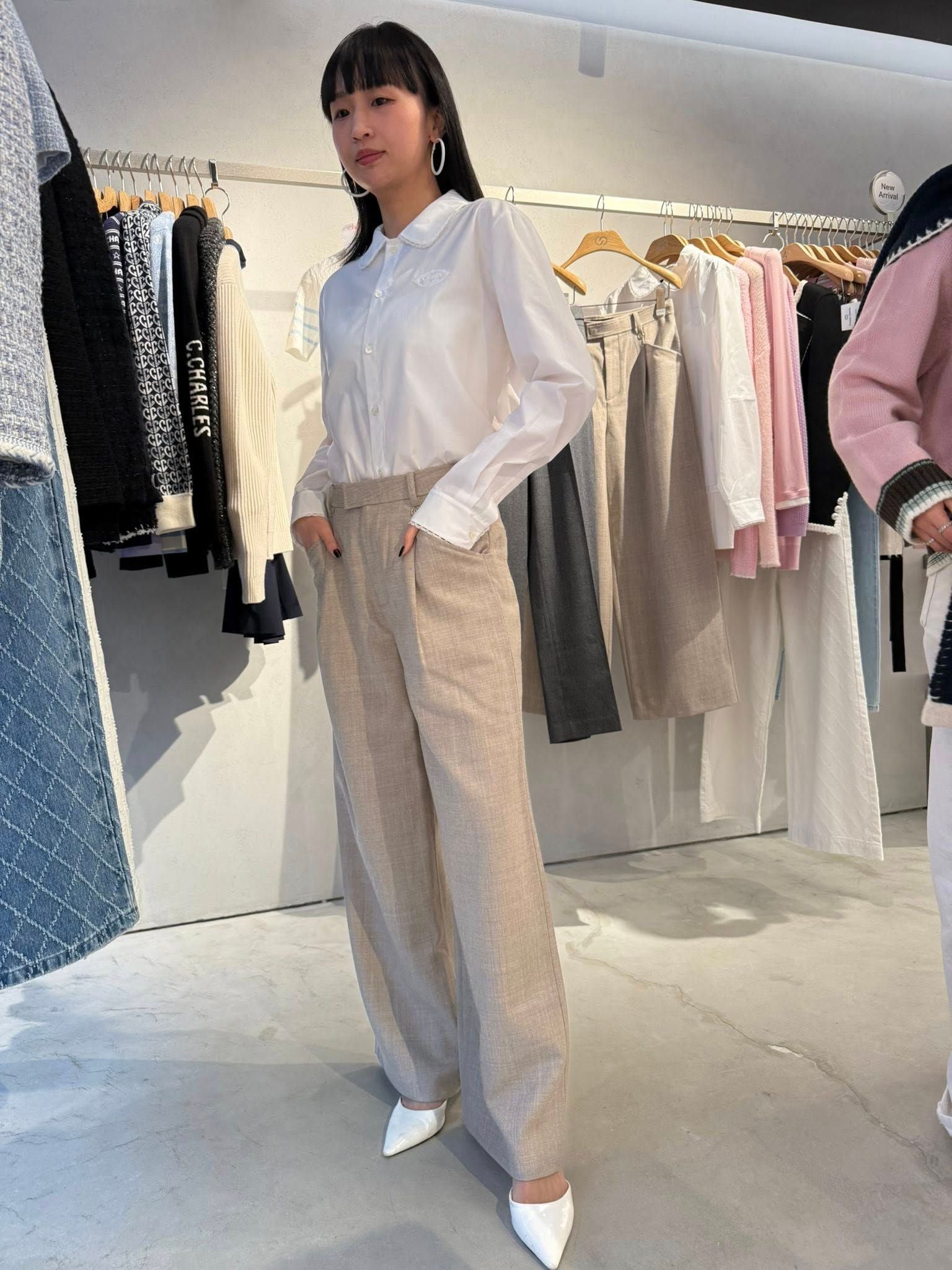  Quần vải màu beige new ss 