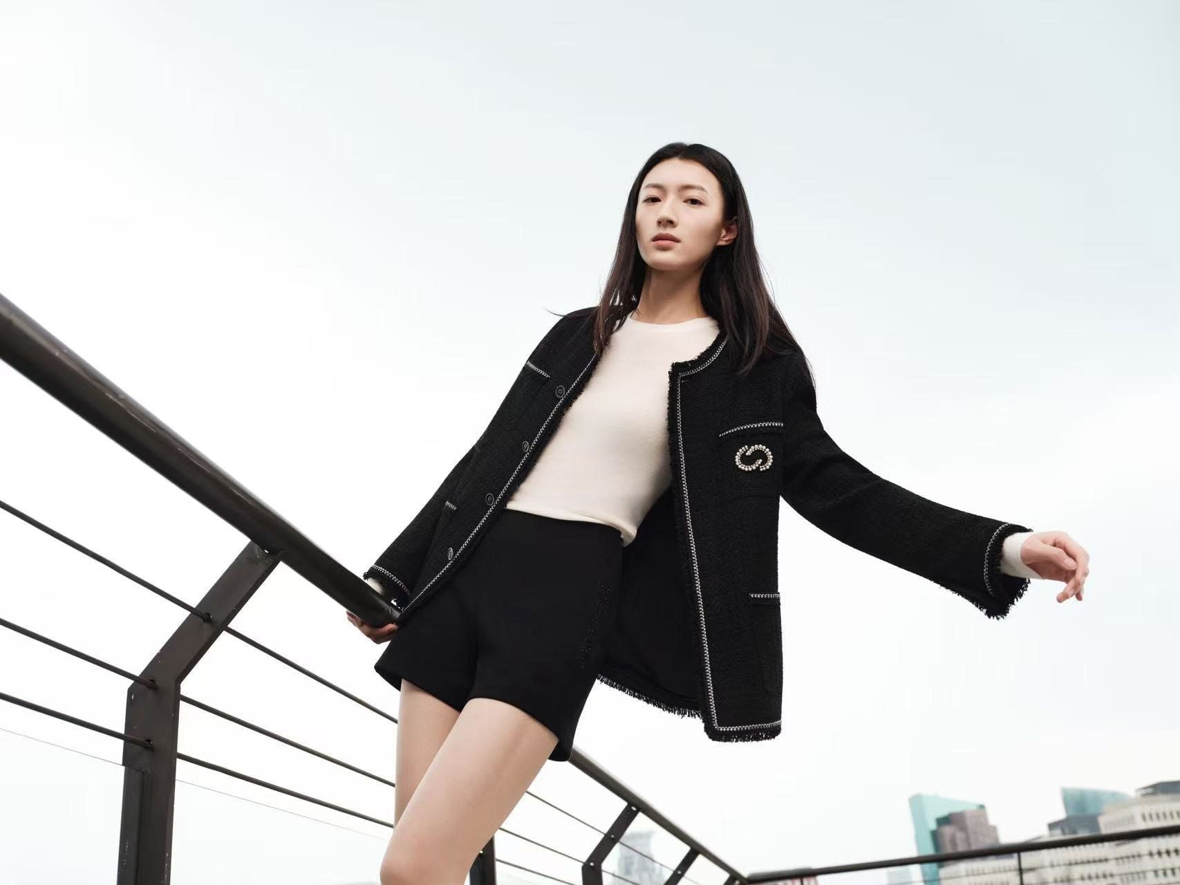  Áo khoác dạ đen 4 túi 