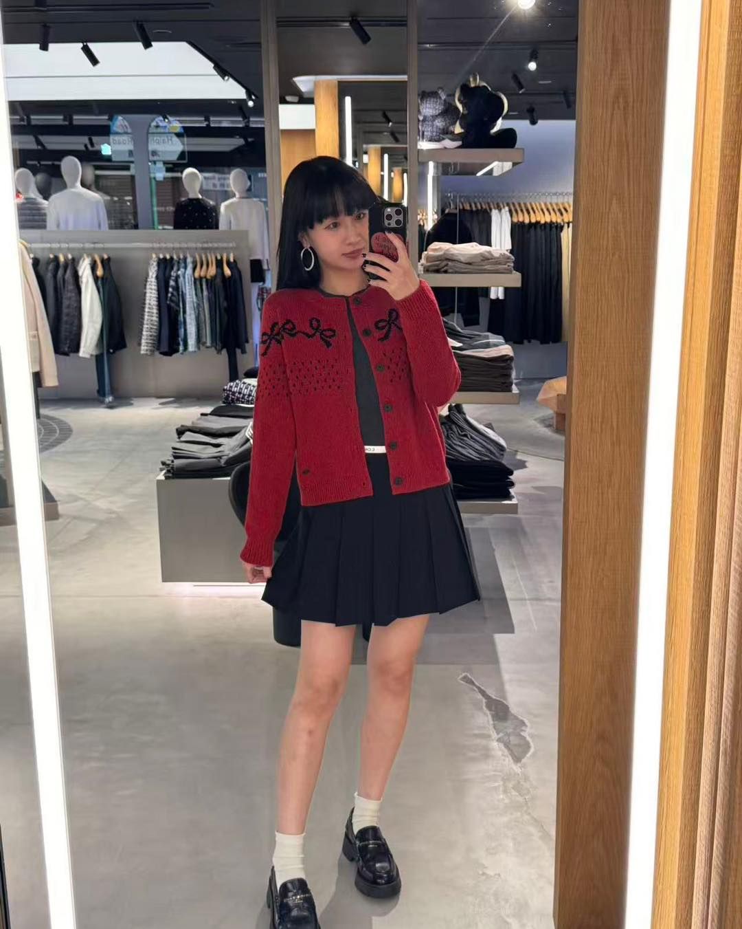  Áo CDG đỏ nơ đen 