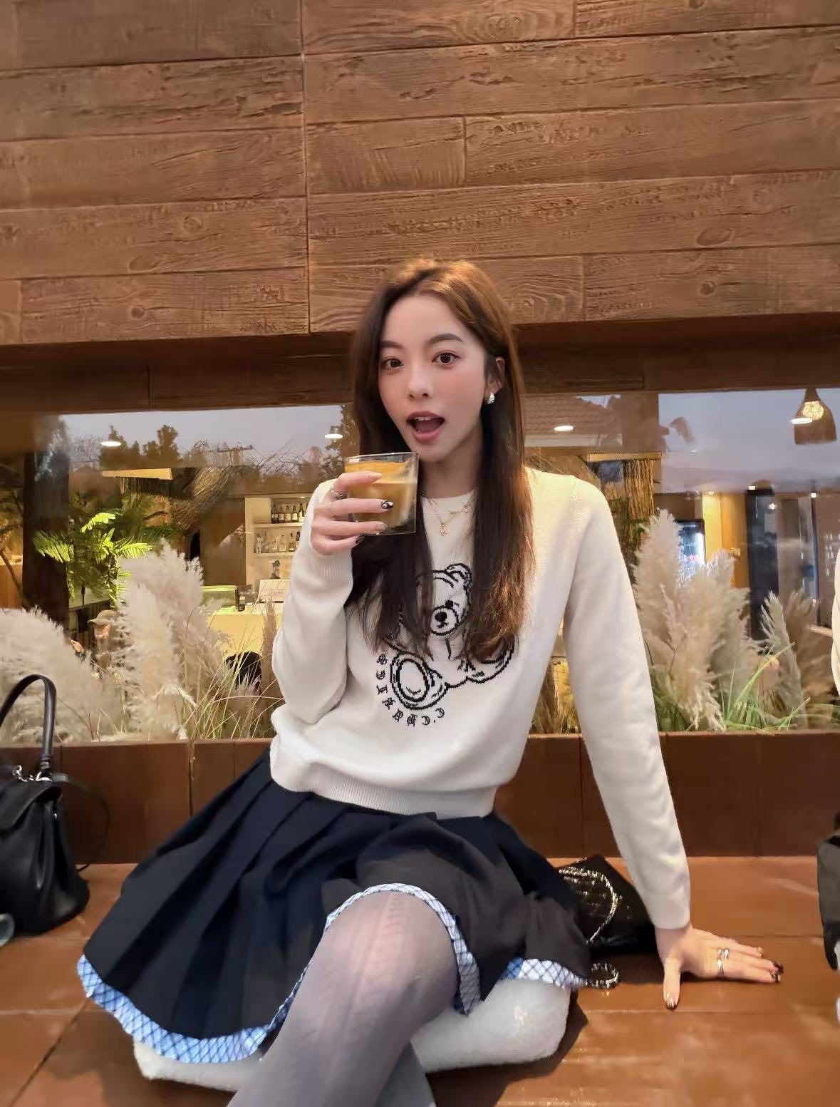  Chân váy đen ngắn viền kẻ xanh ( SET) 