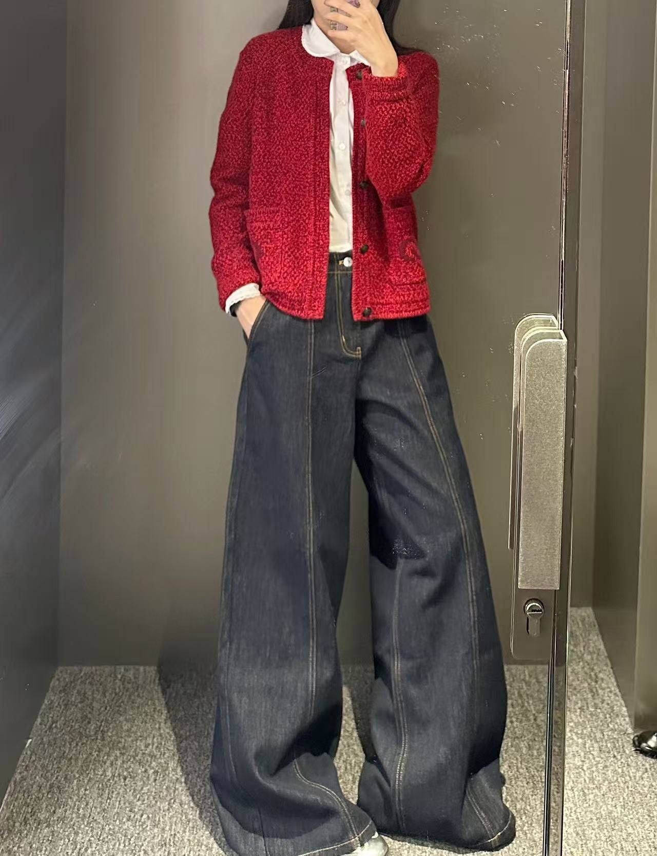  1.Áo CDG đỏ cashmere 2 túi logo 