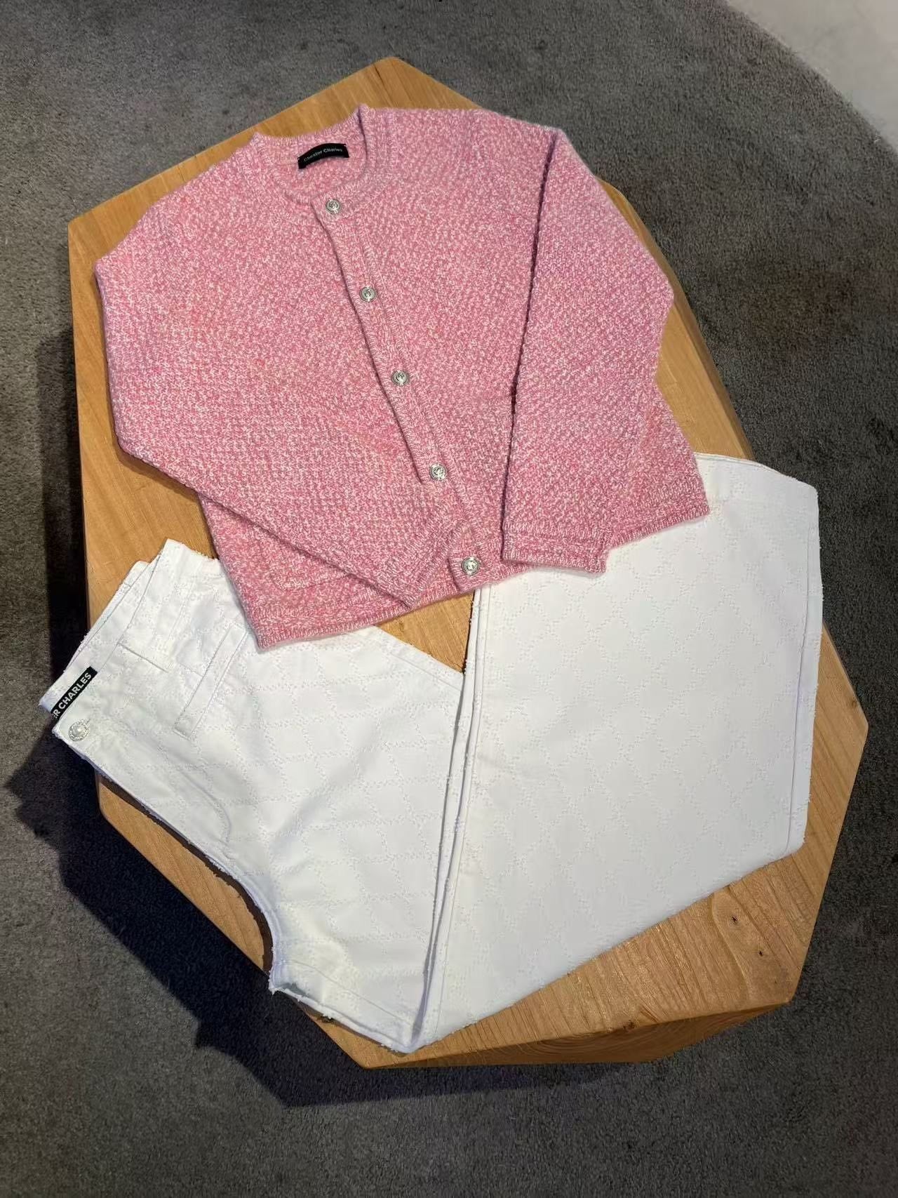  Áo CDG hồng cashmere 2 túi logo 