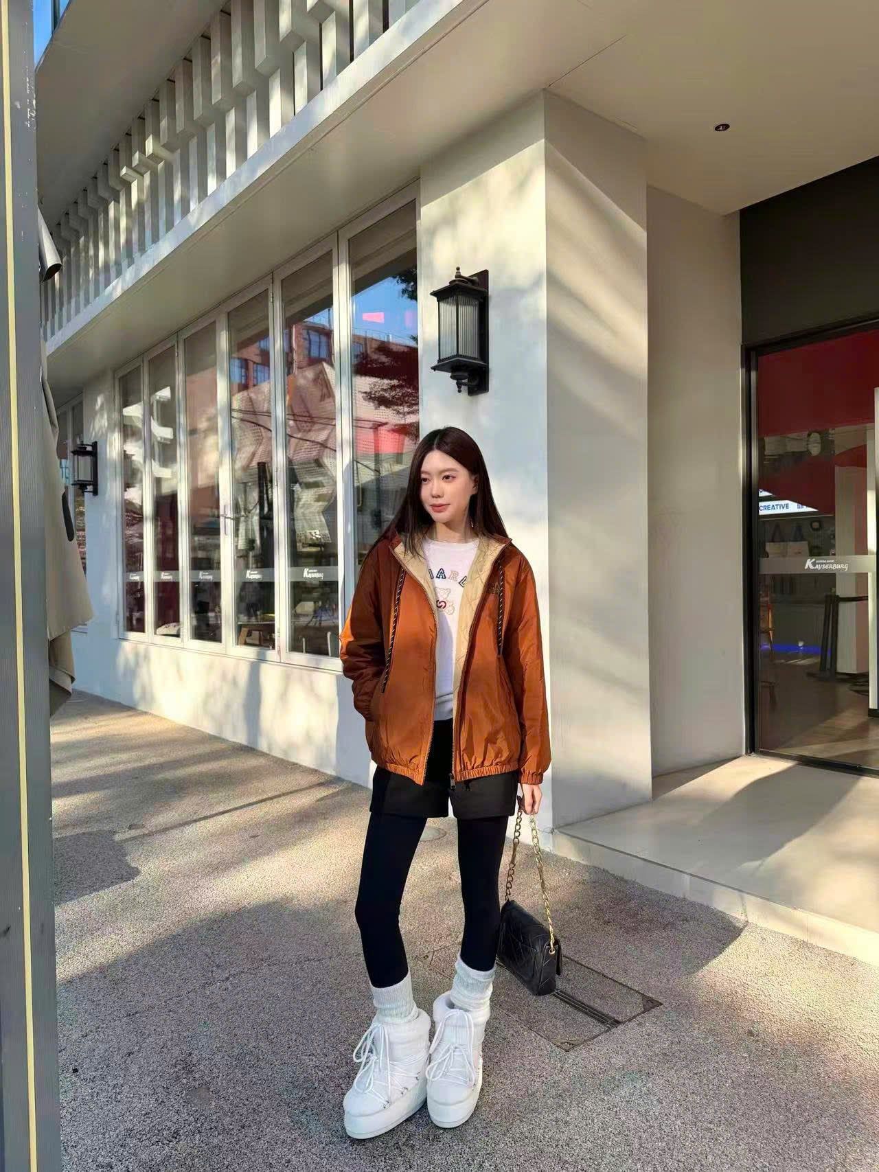  Áo khoác gió nâu 