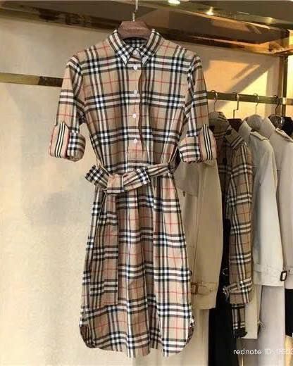  B_9.2__Váy Kẻ BBR , dây thắt eo 