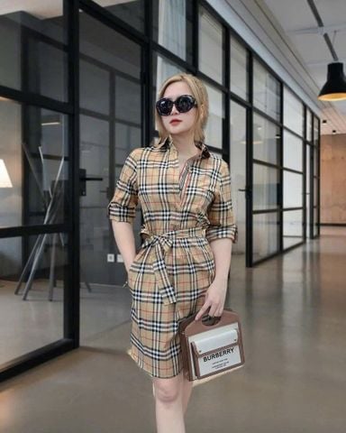  Váy Kẻ BBR , dây thắt eo 