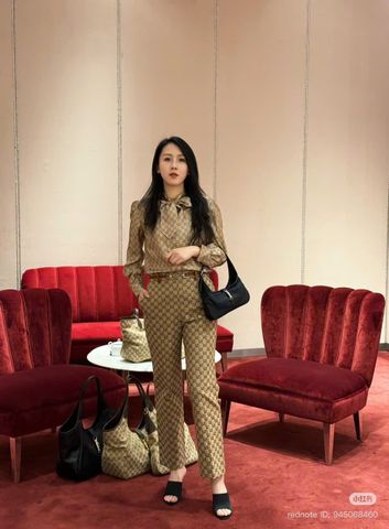  B_15.90__Quần vải dài GC nâu tag da 