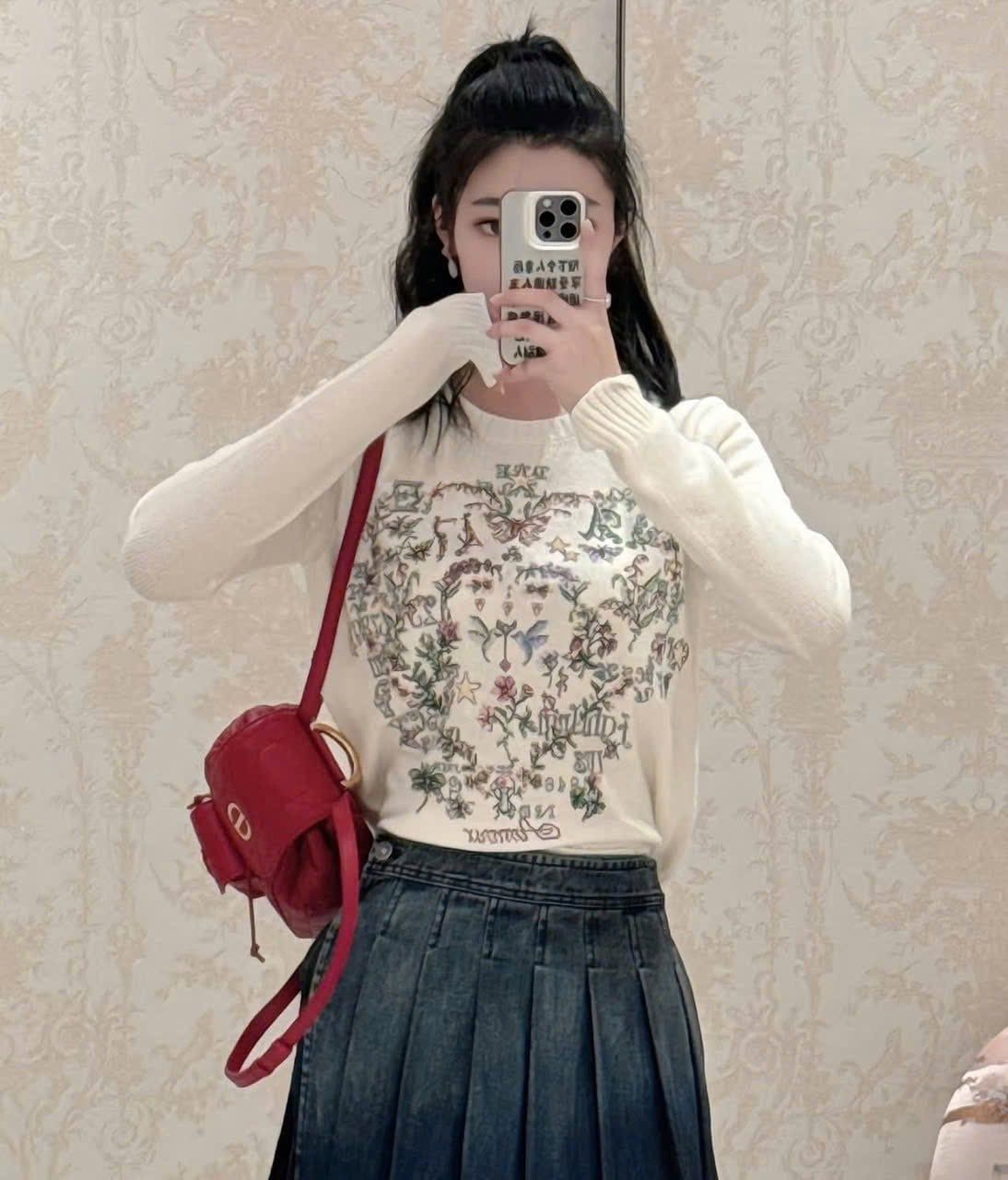  Áo len trắng Dior 