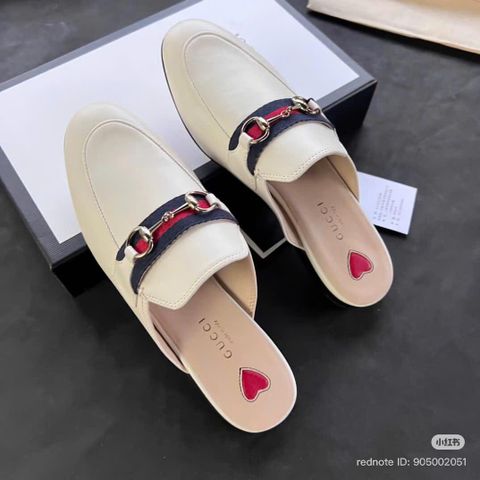  Dép bệt mũi nhọn Gucci trai tim 