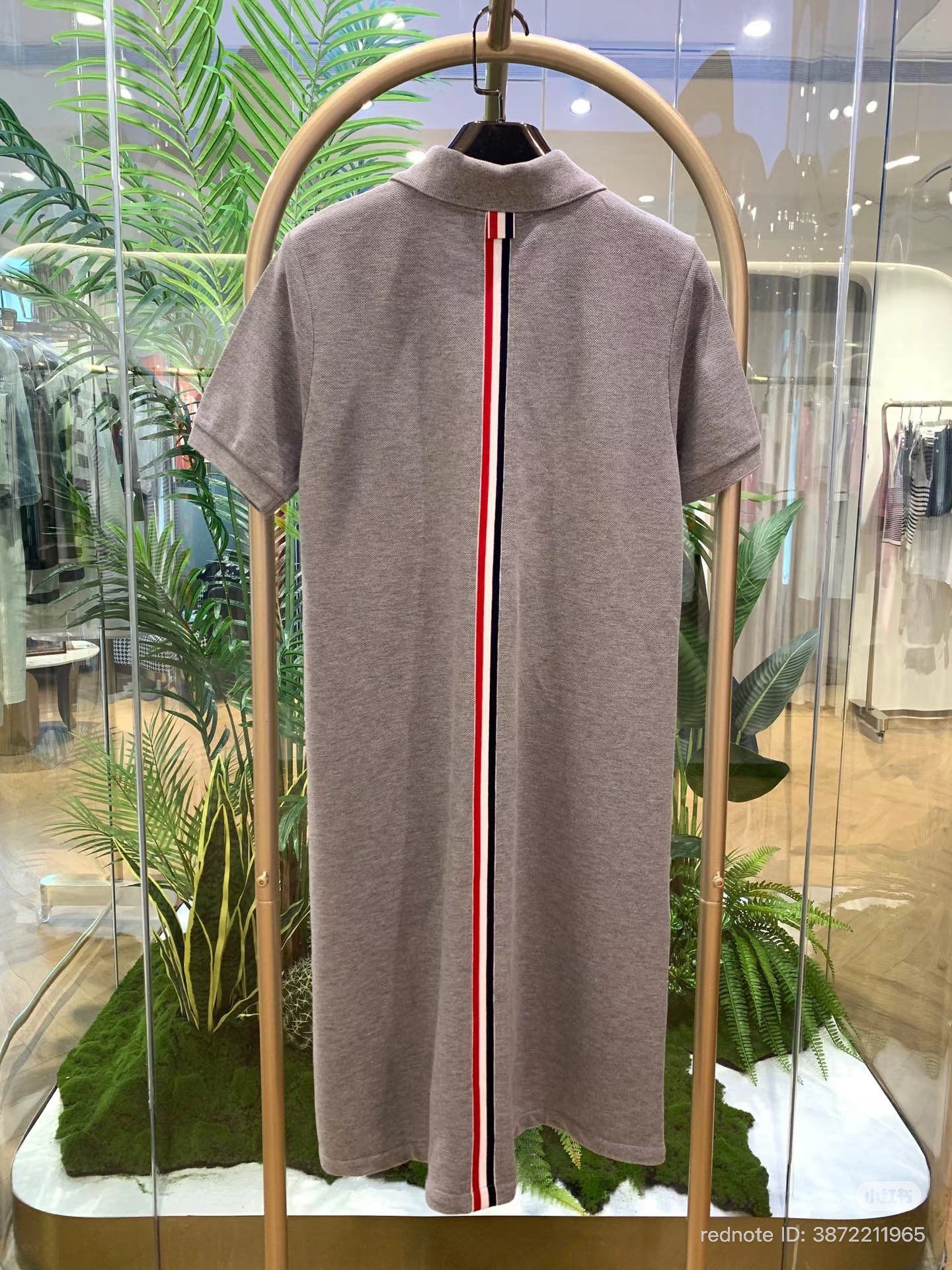  Váy Polo ghi xám - Sọc Lưng 