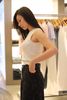  Áo tanktop trắng logo chìm 
