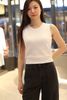  Áo tanktop trắng logo chìm 