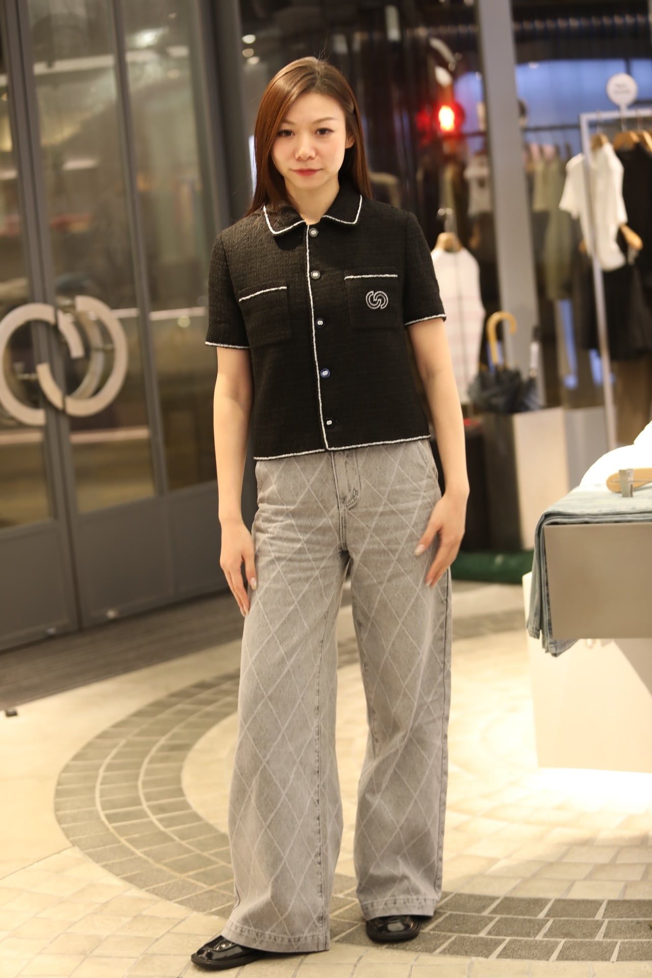  1.Áo tweed đen CDG viền trắng ngắn tay-logo túi ngực 