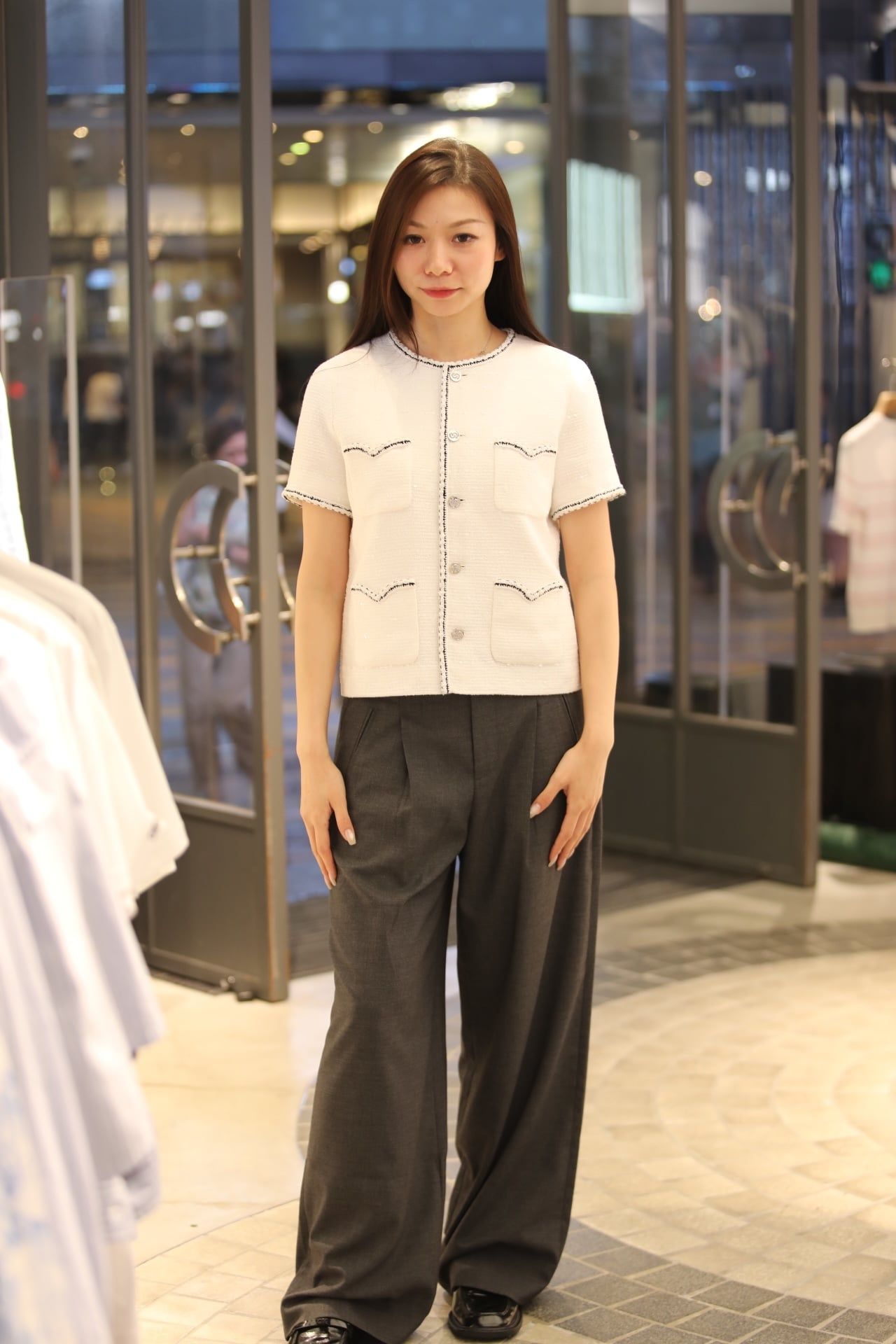  Áo CDG trắng ngắn tay 4 túi V 