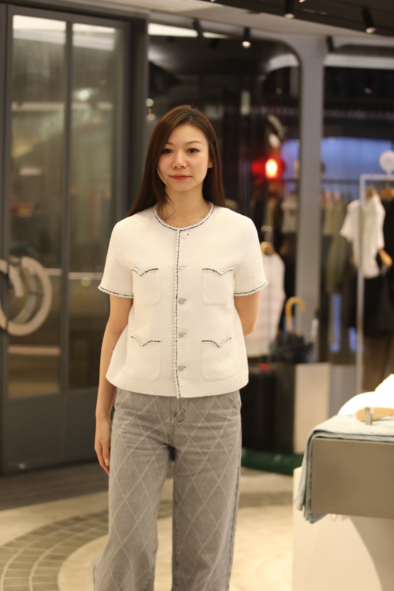  Áo CDG trắng ngắn tay 4 túi V 