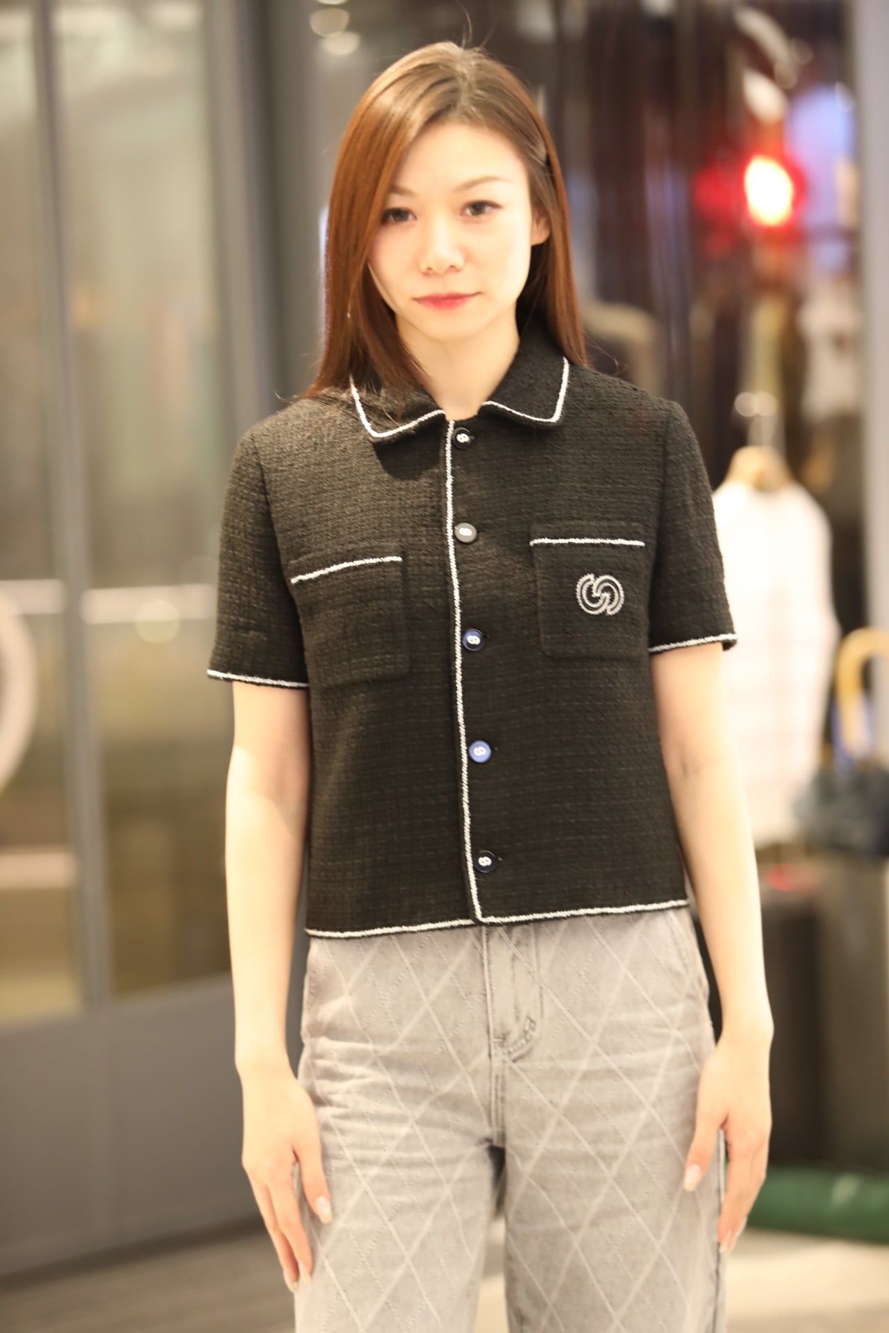  1.Áo tweed đen CDG viền trắng ngắn tay-logo túi ngực 