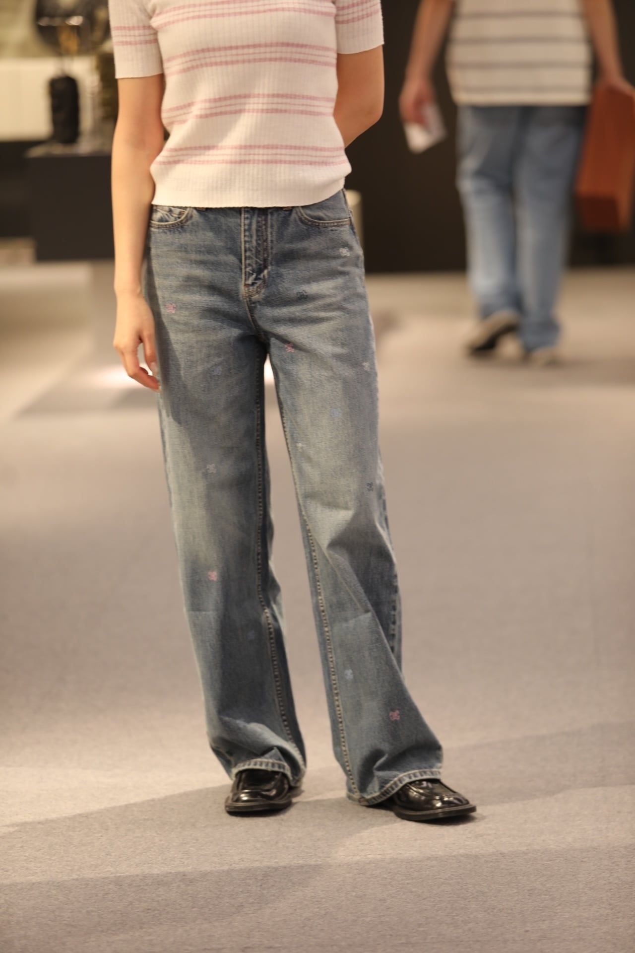  2.Quần jean - logo New ss 
