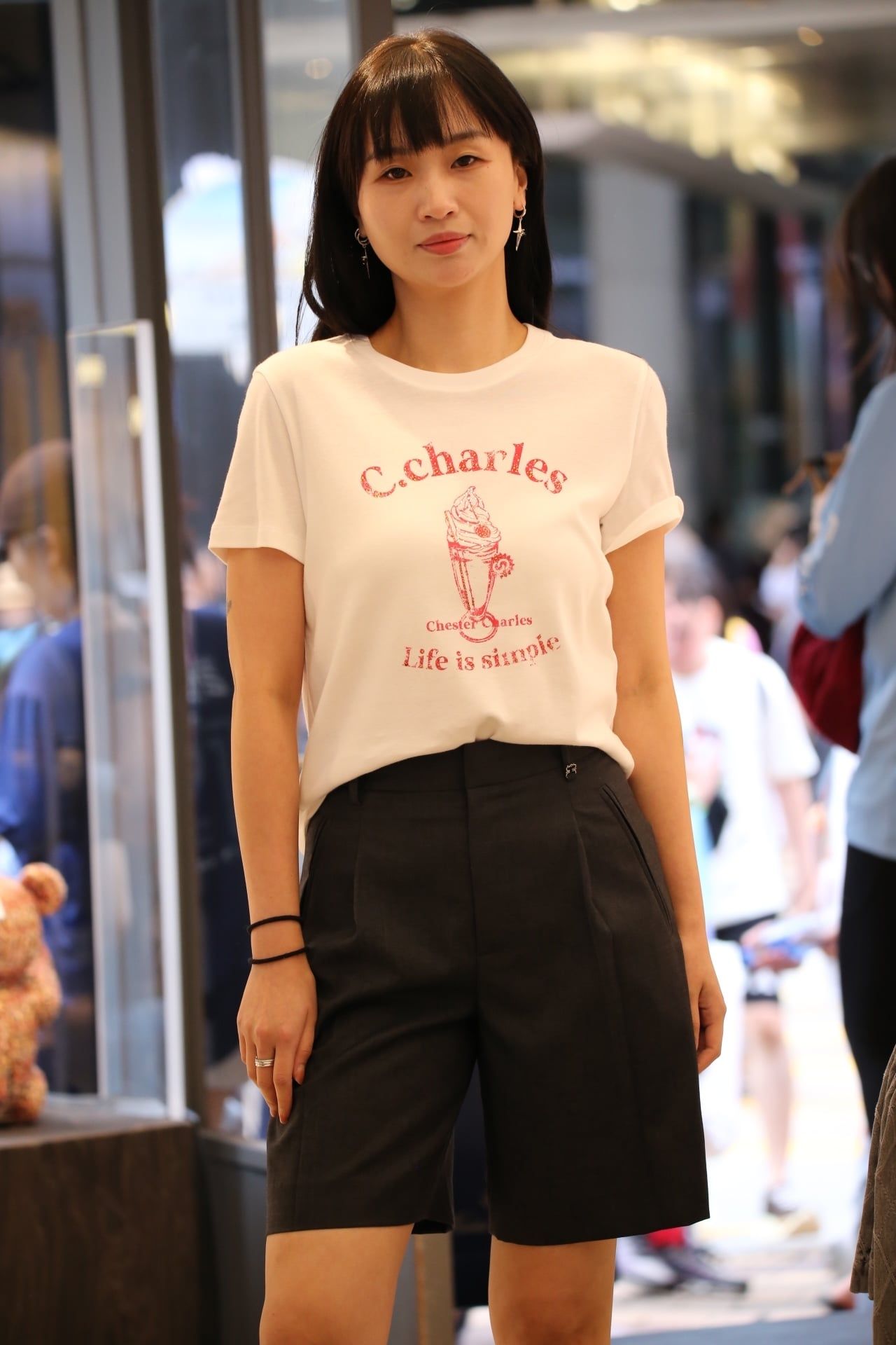  Áo T-shirt Trắng in hình ly kem chữ đỏ 